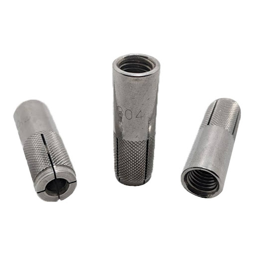 Tắc kê đạn inox – giải pháp neo chắc chắn cho bê tông trong xây dựng và lắp đặt.