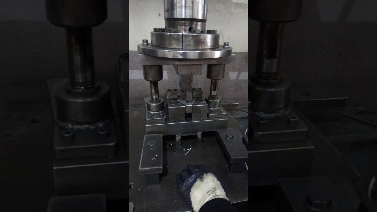 Vòng Bi Kim Vỏ Dập được sử dụng trong dụng cụ gia dụng.