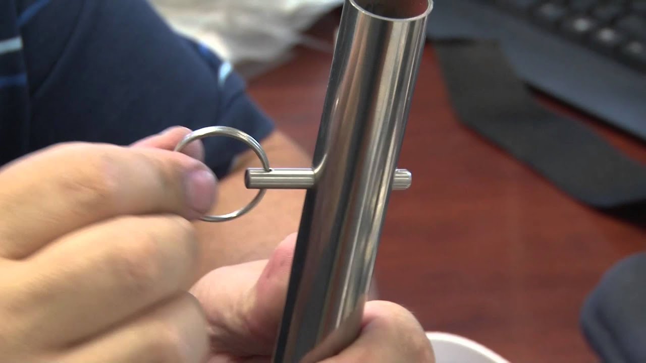 Ứng dụng của Ball Lock Pins trong ngành cơ khí và xây dựng