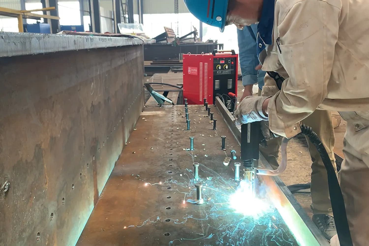 Bulong hàn inox 304 trong chế tạo máy móc