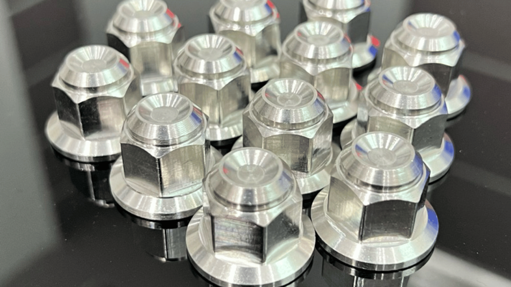 tán inox
